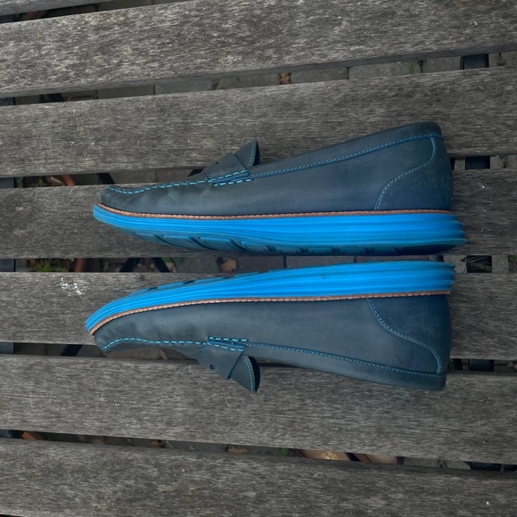Cole Hahn Blue Grey Comfy Leather Loafers - Picture 7 of 8